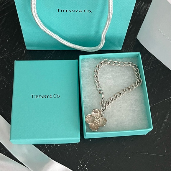 Tiffany and Co. Dogwood Bracelet - Picture 2 of 15